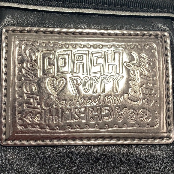Coach Poppy Black & Silver Leather Tote - Rare! - Picture 4 of 8